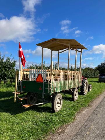 Traktor og vogn 